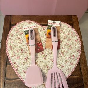 Kitchenaid 2014 and 2016 pink short turner and slotted turner - HCCA